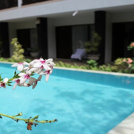 Kuta Beach Hostel Zewnętrze zdjęcie