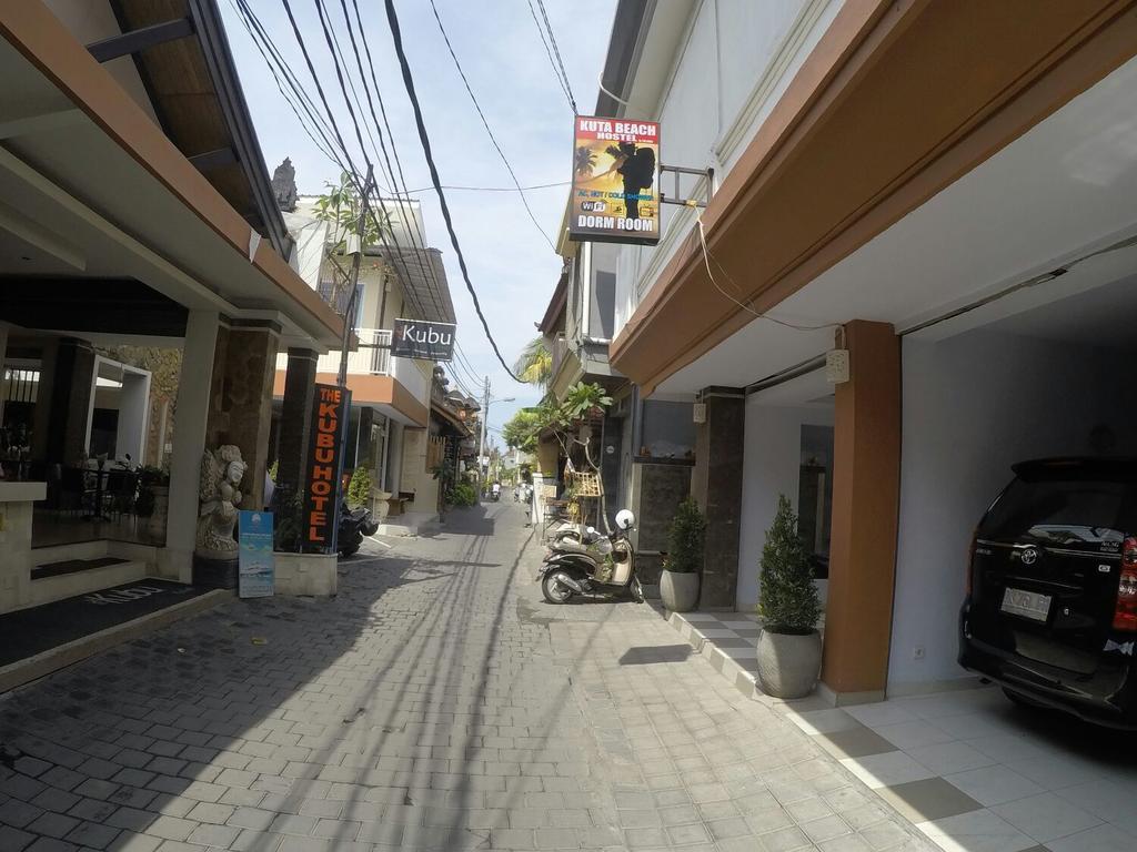 Kuta Beach Hostel Zewnętrze zdjęcie