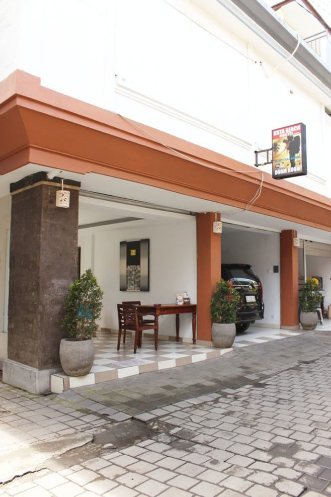 Kuta Beach Hostel Zewnętrze zdjęcie